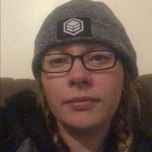 Meet your Posher, Annie